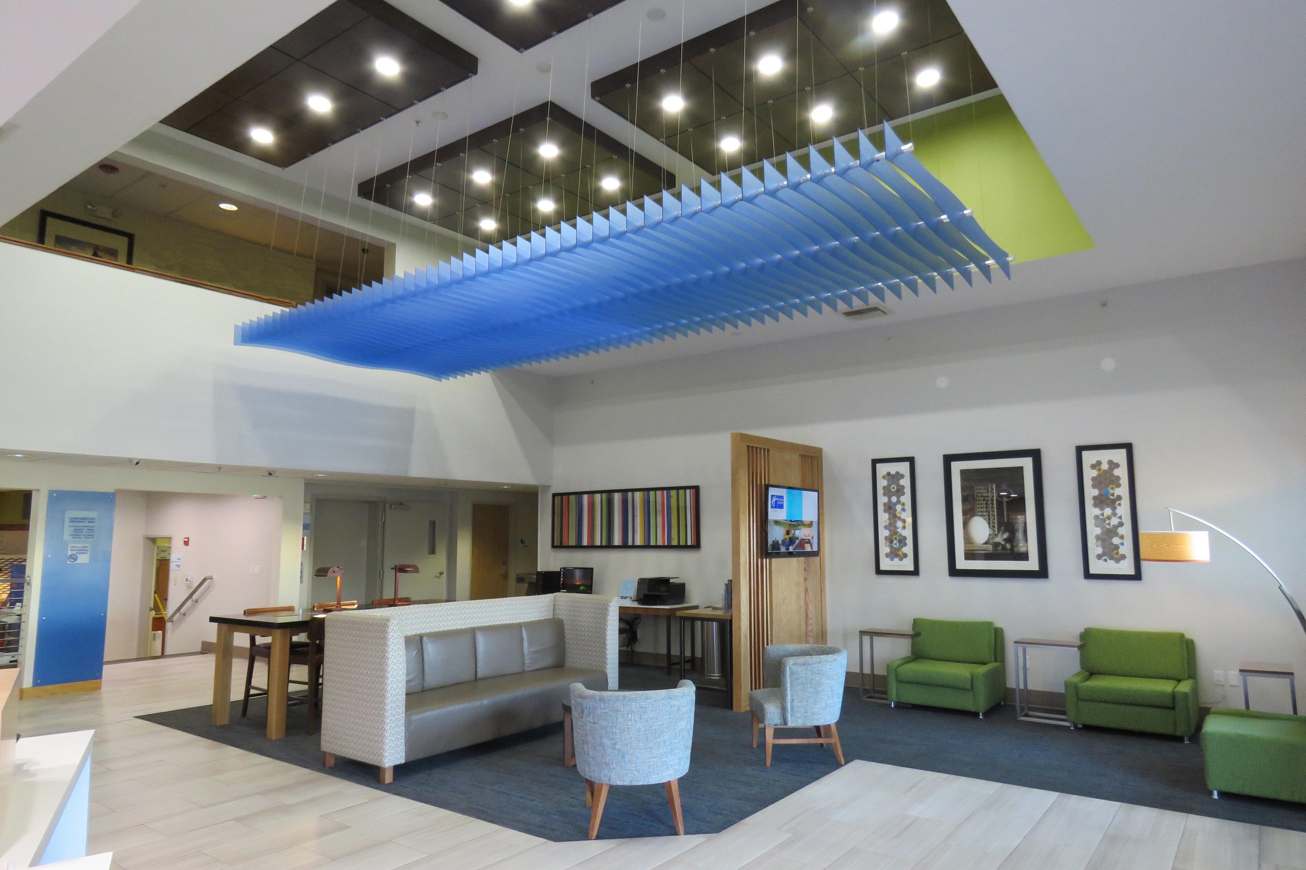 Holiday Inn Express Hotels & Suites Burlington By Ihg Exterior photo